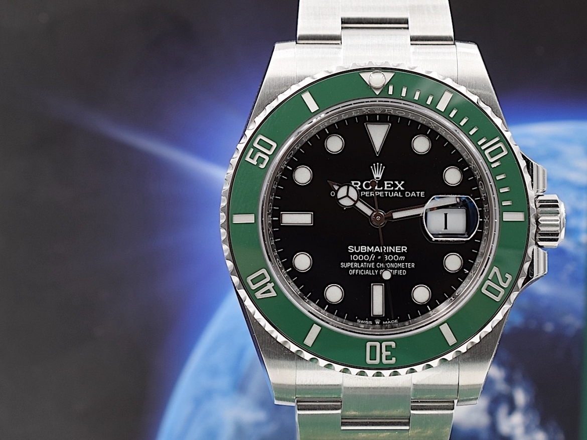 Rolex Submariner 126610LV - New Model Starbucks