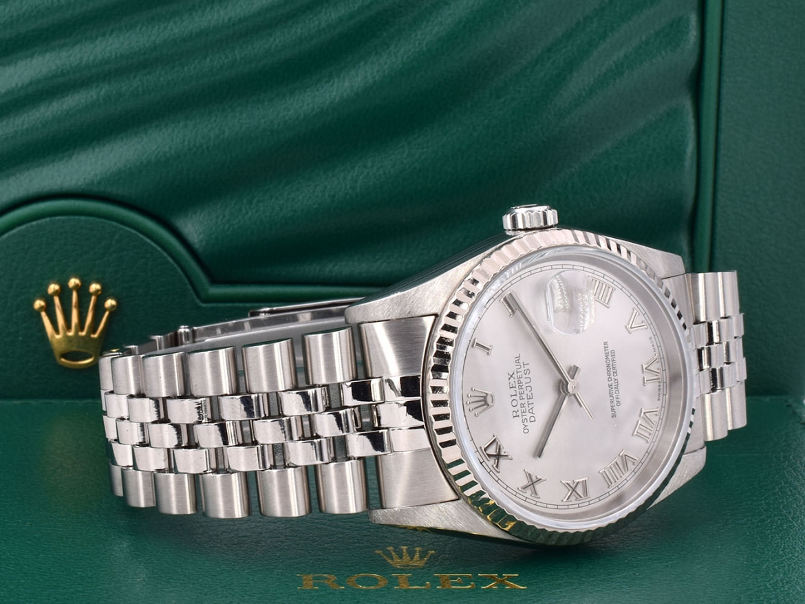 Rolex Datejust 16234 Silver Roman full set LC 170